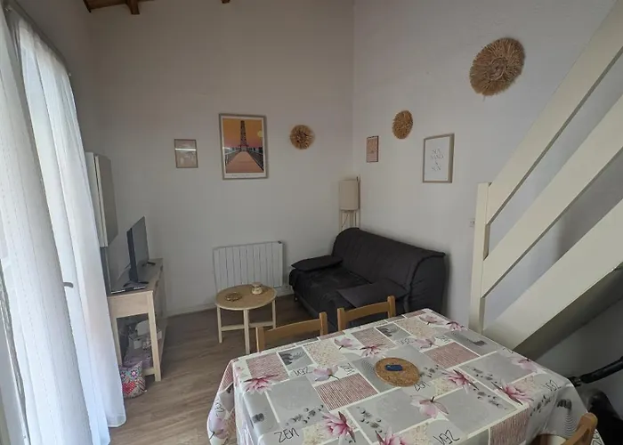 Apartamento 150 M De La Et 200 M Du Port